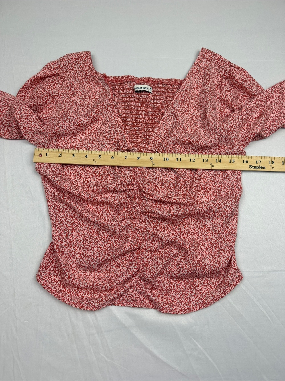 Abercrombie & Fitch Rust Floral Ruched V-Neck Top w/ balloon sleeves - Picture 3 of 14